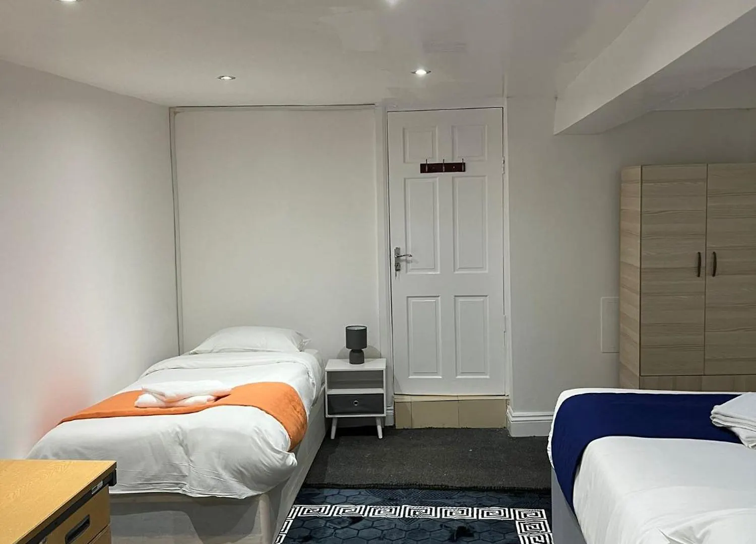 Apartment-Sleep6-Wifi-Family Friendly London