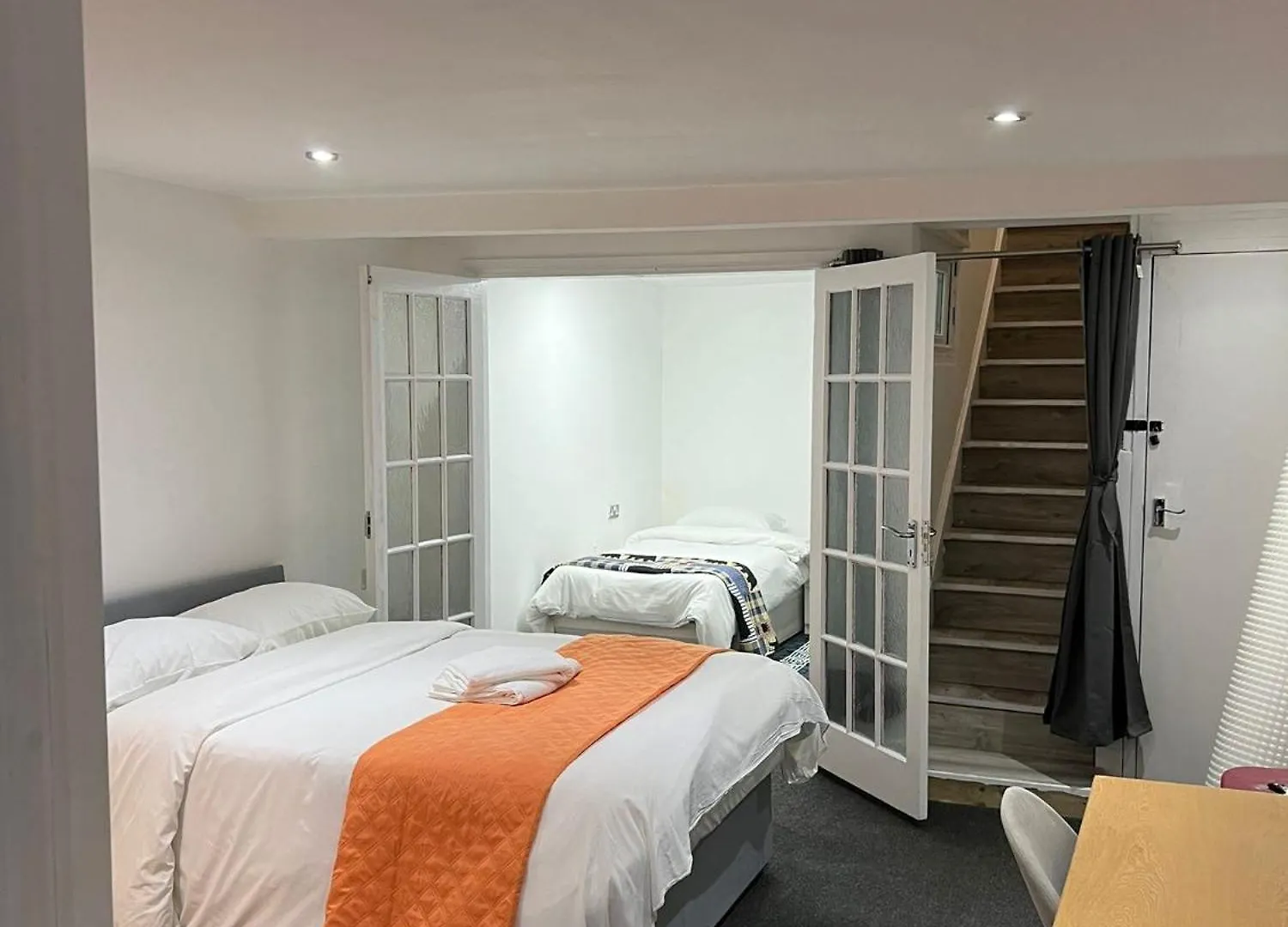 Апартаменты Apartment-Sleep6-Wifi-Family Friendly Лондон